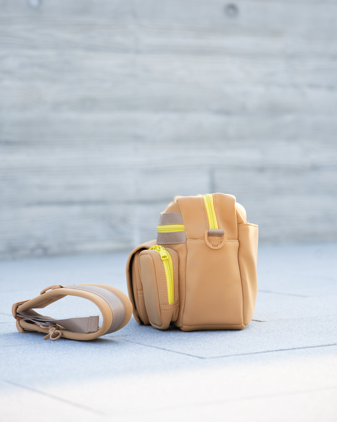 STROLL &amp; GO (2-WAY) BAG (CARAMEL)