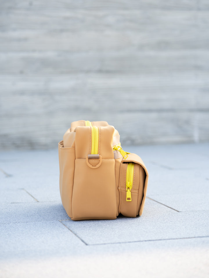 STROLL &amp; GO (2-WAY) BAG (CARAMEL)
