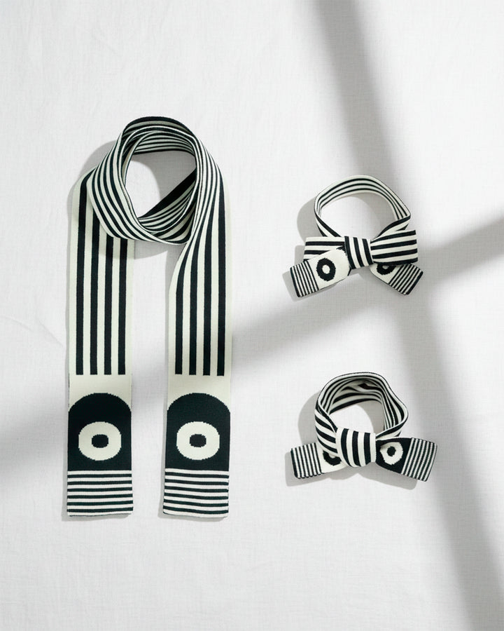 WINTER SCARF - BLACK & WHITE STRIPE